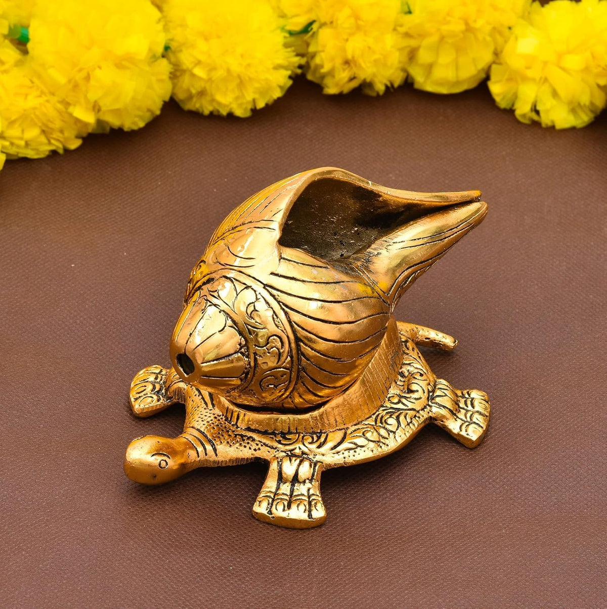 Vishnu Shankh on Tortoise — Golden Finish