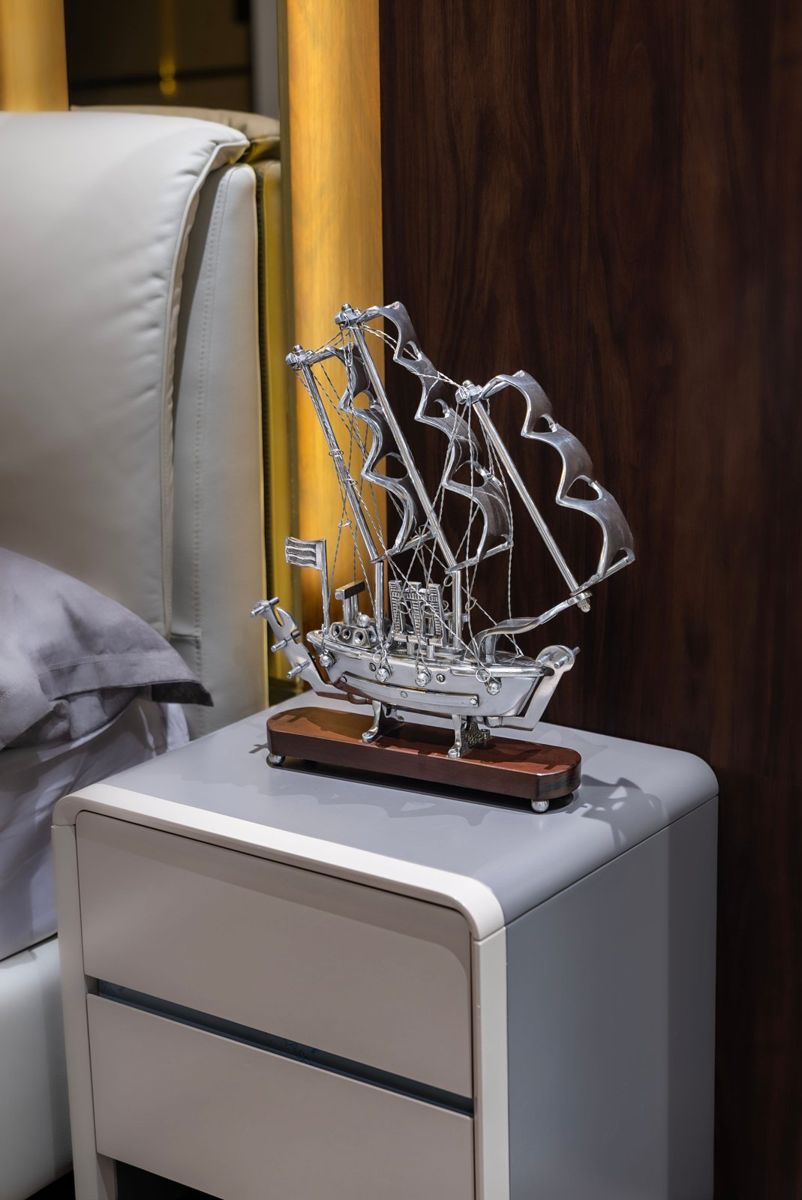 Silver Sailing Ship Showpiece