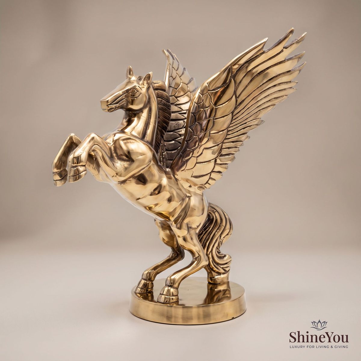 Pegasus Horse Showpiece