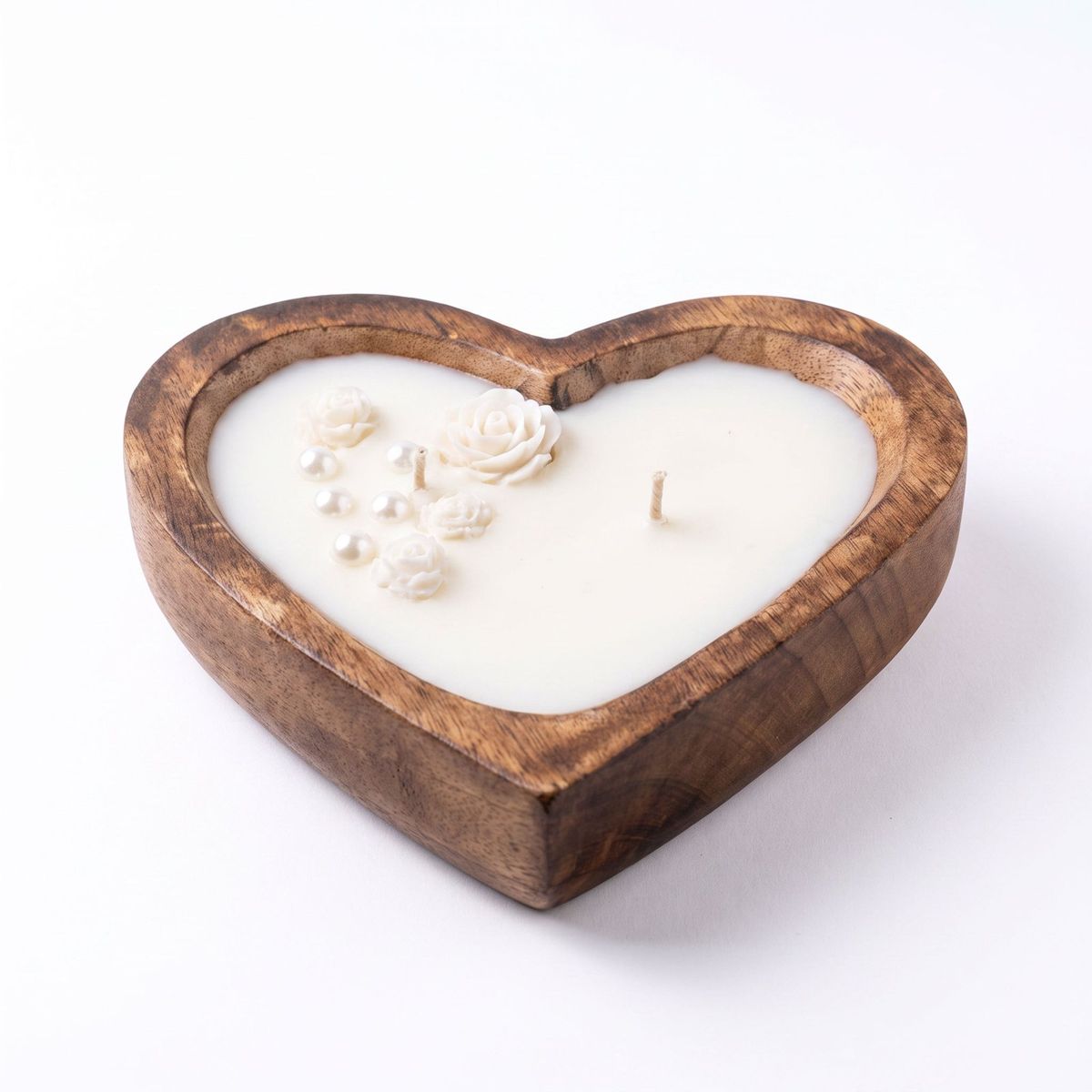 Heart-Shaped Wooden Candle — 132 ml